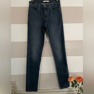 Levi's women Dark Gray Straight Jeans